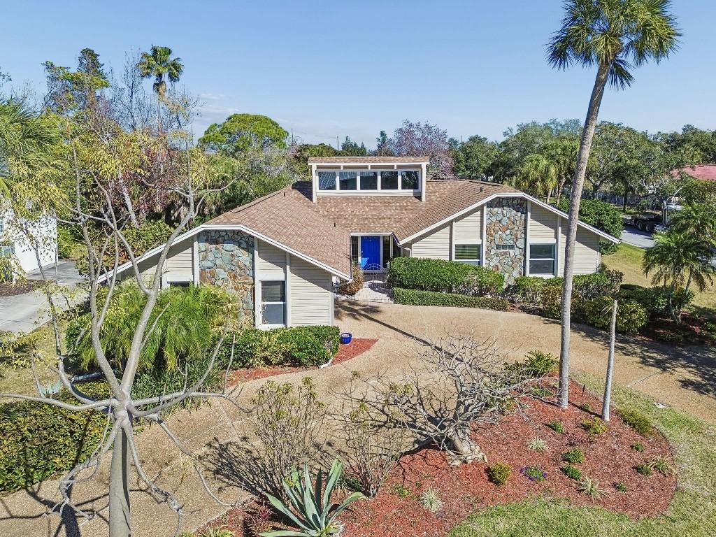 3803 Bayside Cir., Bradenton, FL 34210