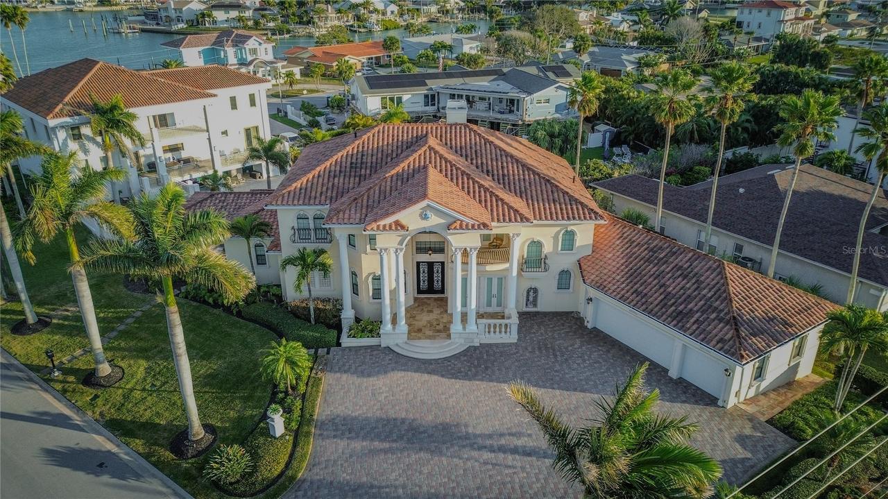 3341 Gulf Blvd., Belleair Beach, FL 33786