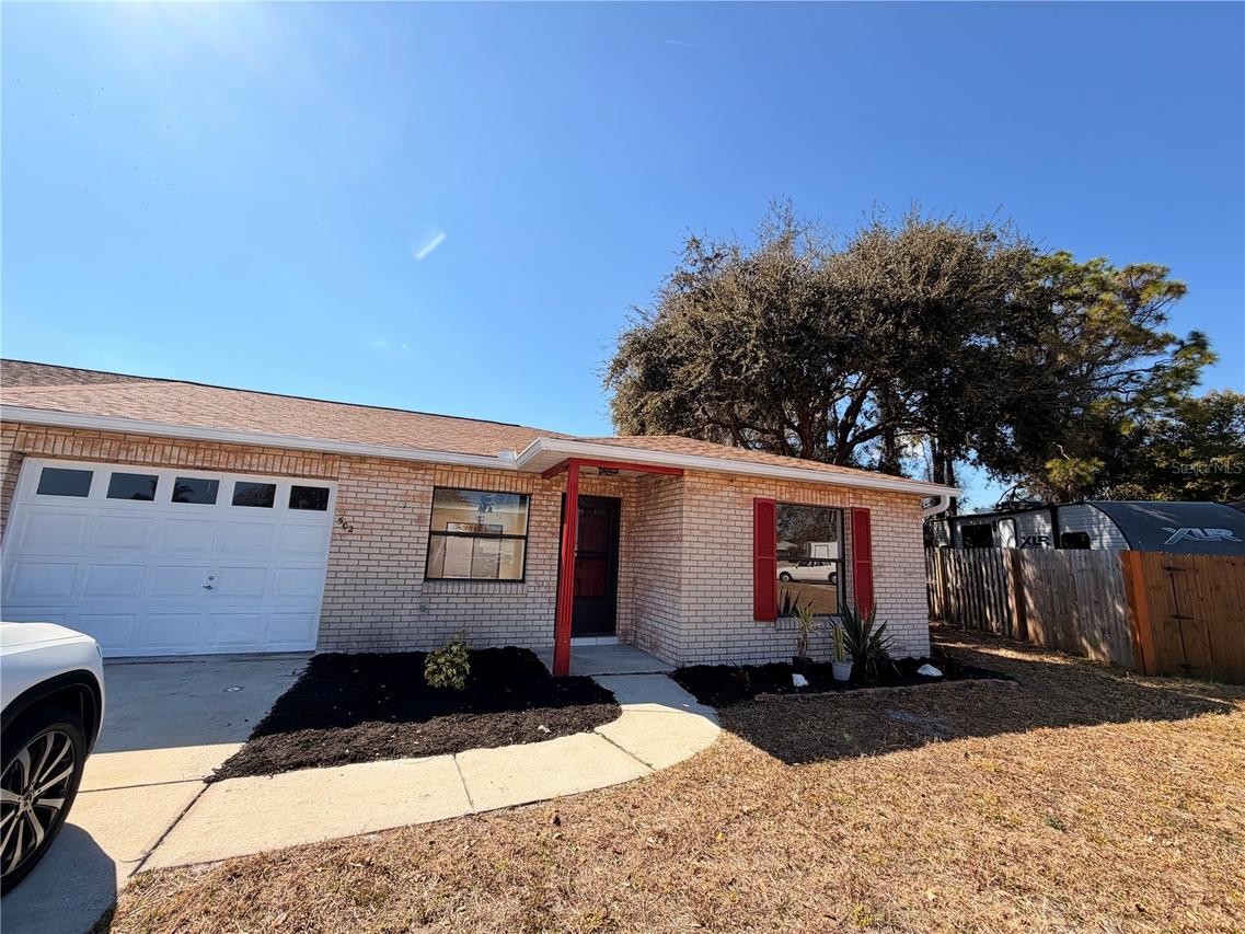 502 Sandpiper Ct., Edgewater, FL 32141