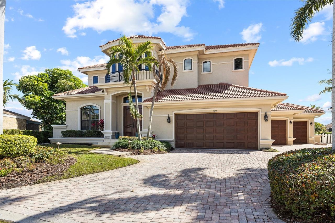 4914 59th Ave., St Petersburg, FL 33715