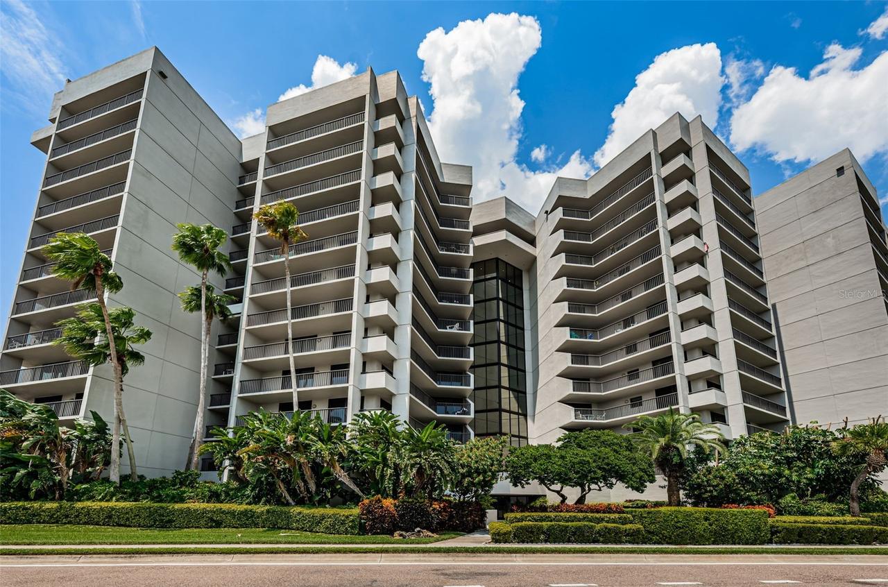 1660 Gulf Blvd. #307, Clearwater Beach, FL 33767