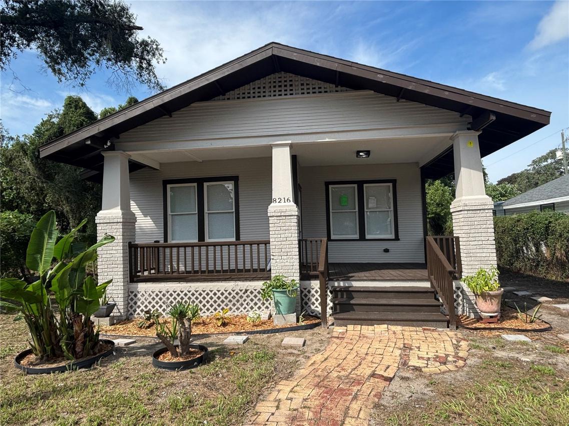 8216 N 14th St., Tampa, FL 33604