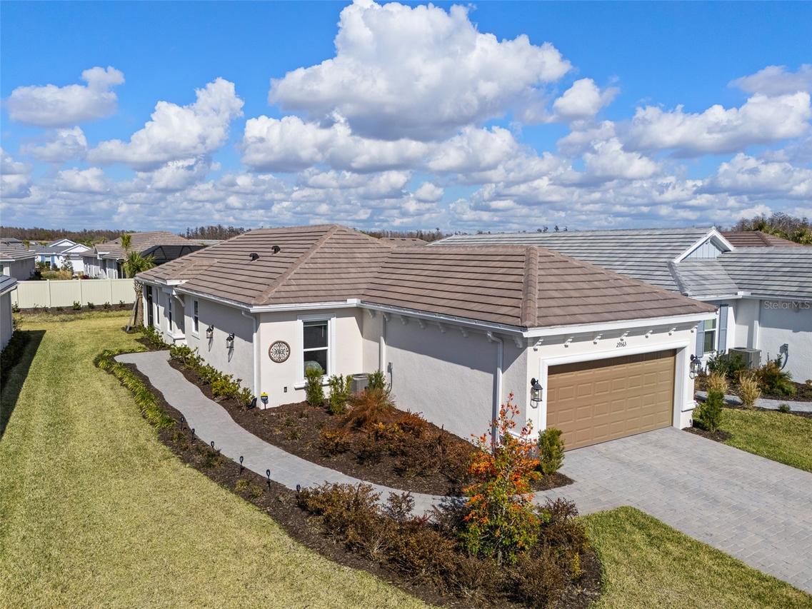 29563 Velletri Ln., Wesley Chapel, FL 33543