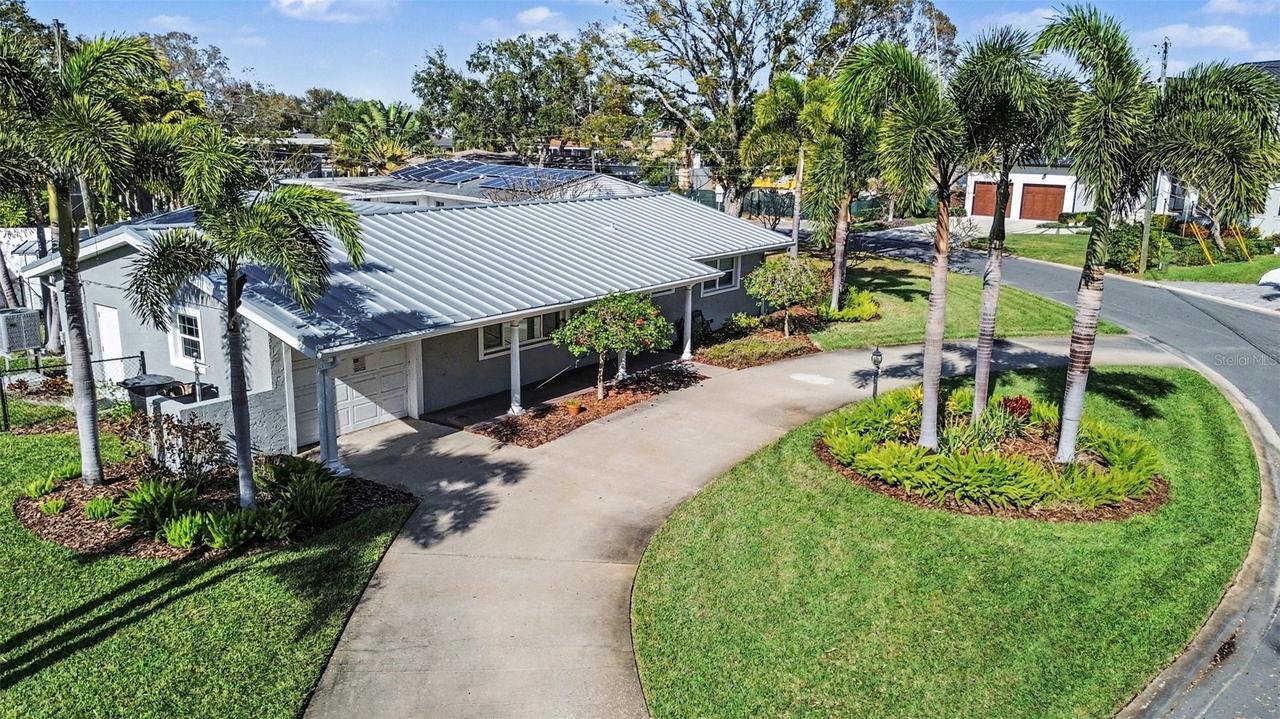 1183 35th Ave., St Petersburg, FL 33704