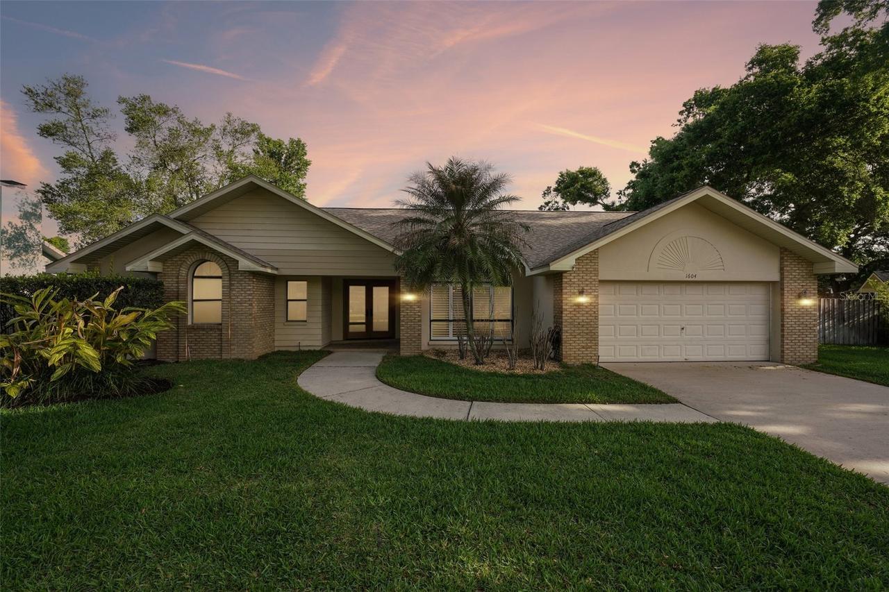 1604 Palace Ct., Valrico, FL 33594