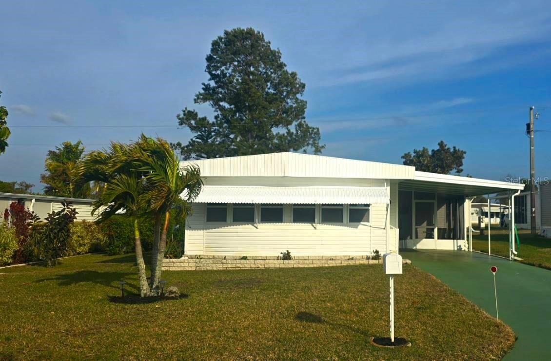 40 Concord Ln. #6, Palm Harbor, FL 34684