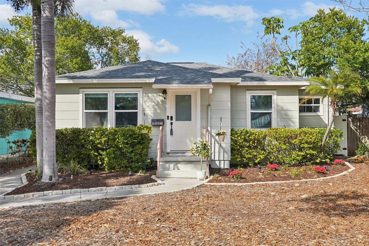 4421 8th Ave., St Petersburg, FL 33713