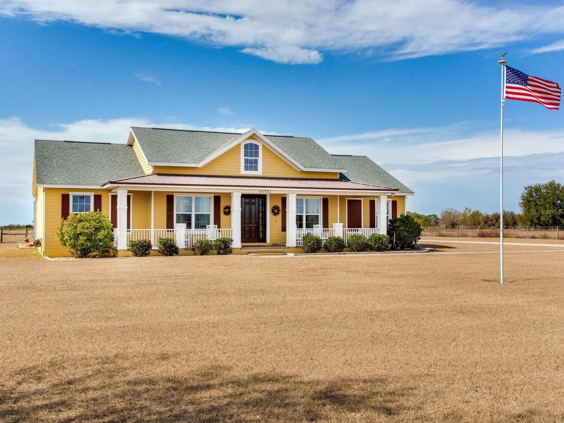 15721 Colding Loop, Wimauma, FL 33598