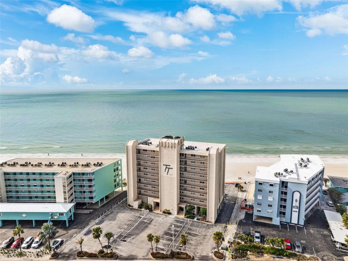 19450 Gulf Blvd. #401, Indian Shores, FL 33785