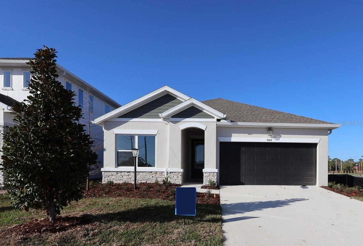 614 Kingswood Ct., Bradenton, FL 34212