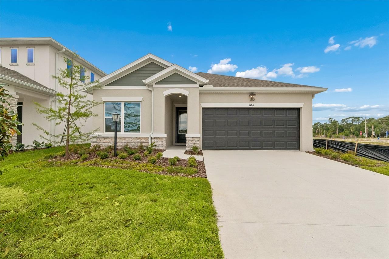 614 Kingswood Ct., Bradenton, FL 34212
