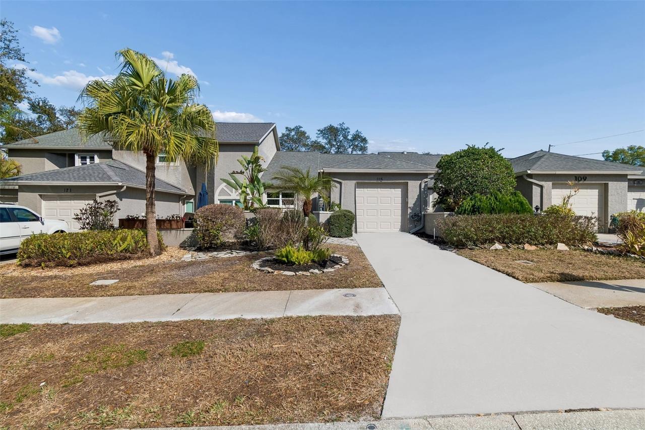 115 Steeplechase Ln., Palm Harbor, FL 34684