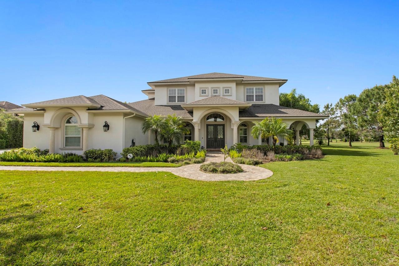 17253 Breeders Cup Dr., Odessa, FL 33556