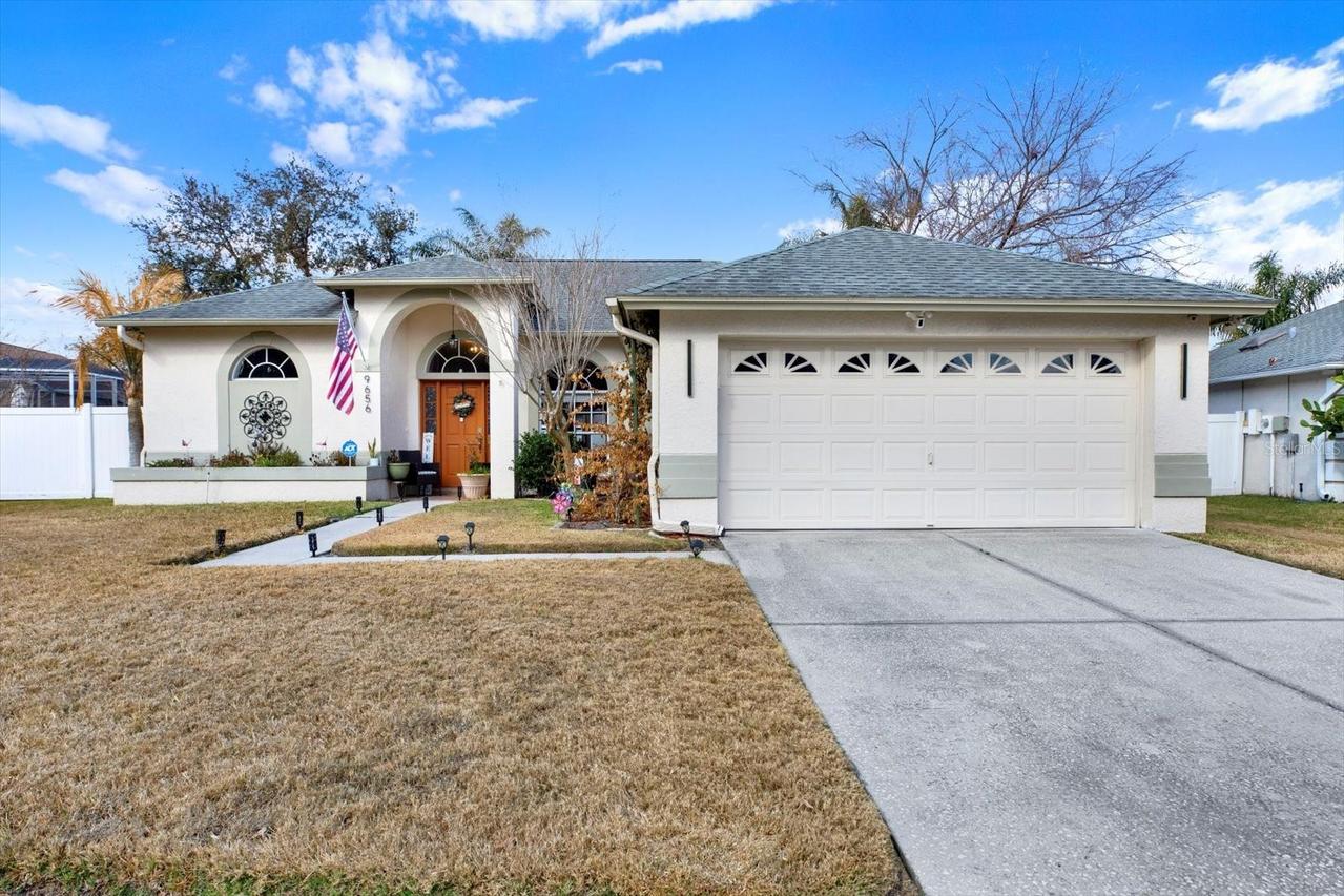 9656 Fox Hearst Rd., Tampa, FL 33647