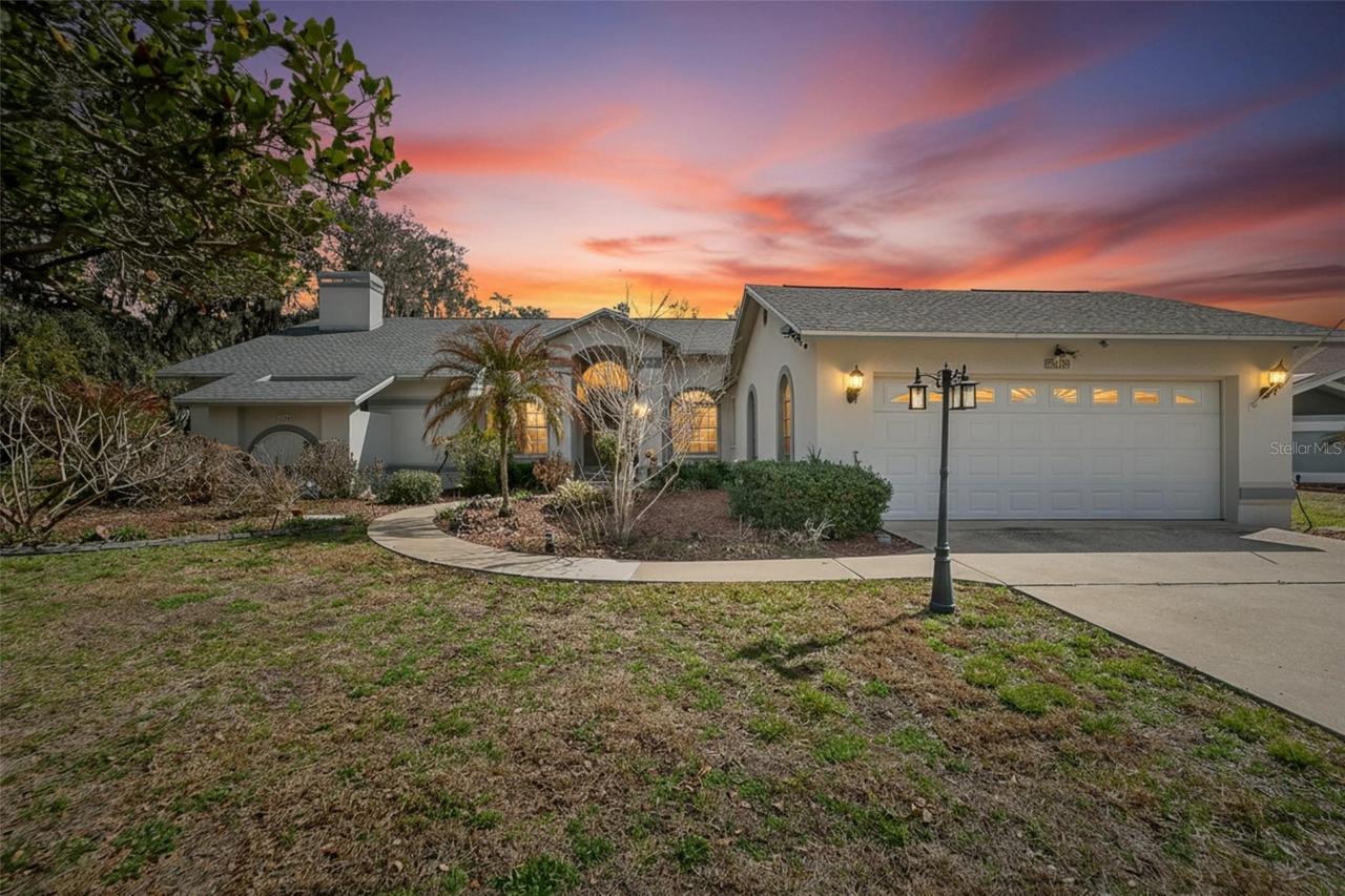 2910 Pine Club Dr., Plant City, FL 33566