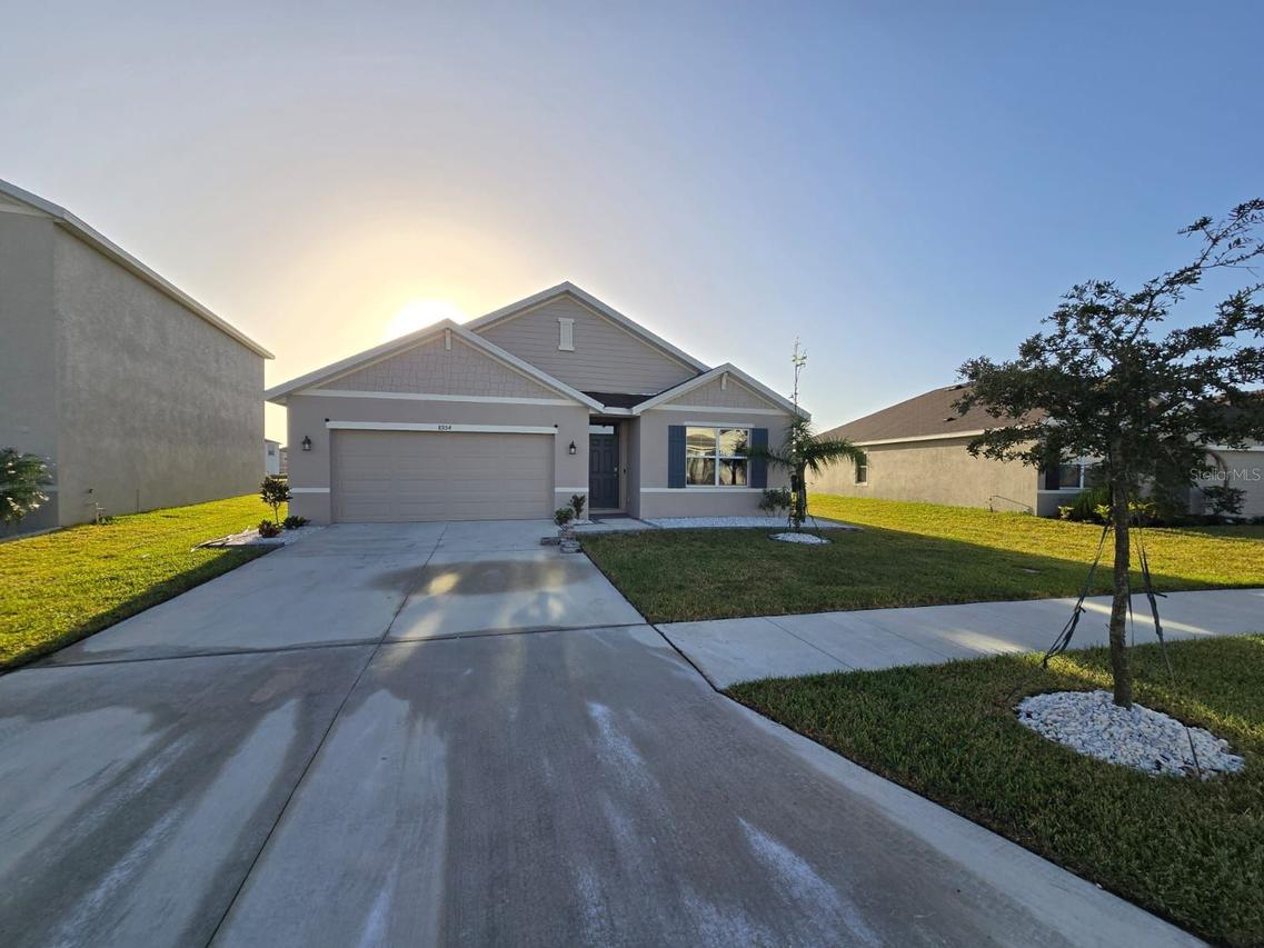 8954 Forge Breeze Loop, Wesley Chapel, FL 33545