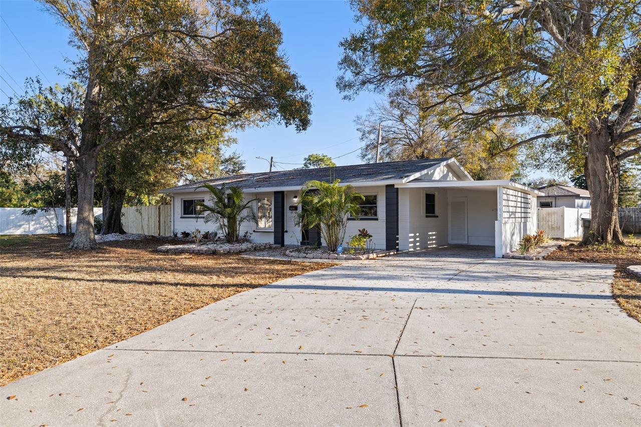 5533 Atlantic Ave., St Petersburg, FL 33703