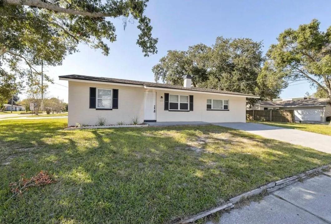 1004 N Betty Ln., Clearwater, FL 33755