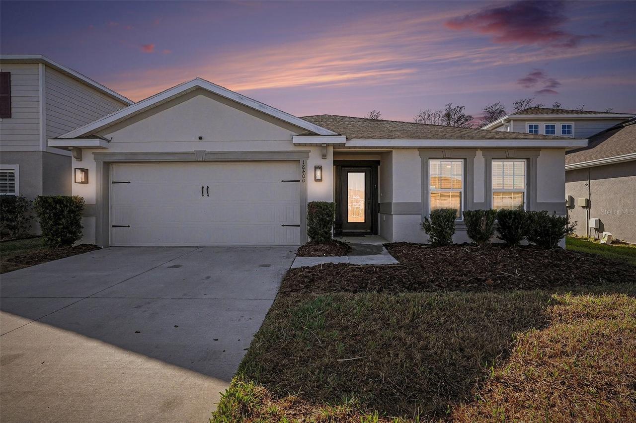 18400 Hunters Meadow Walk, Land O Lakes, FL 34638