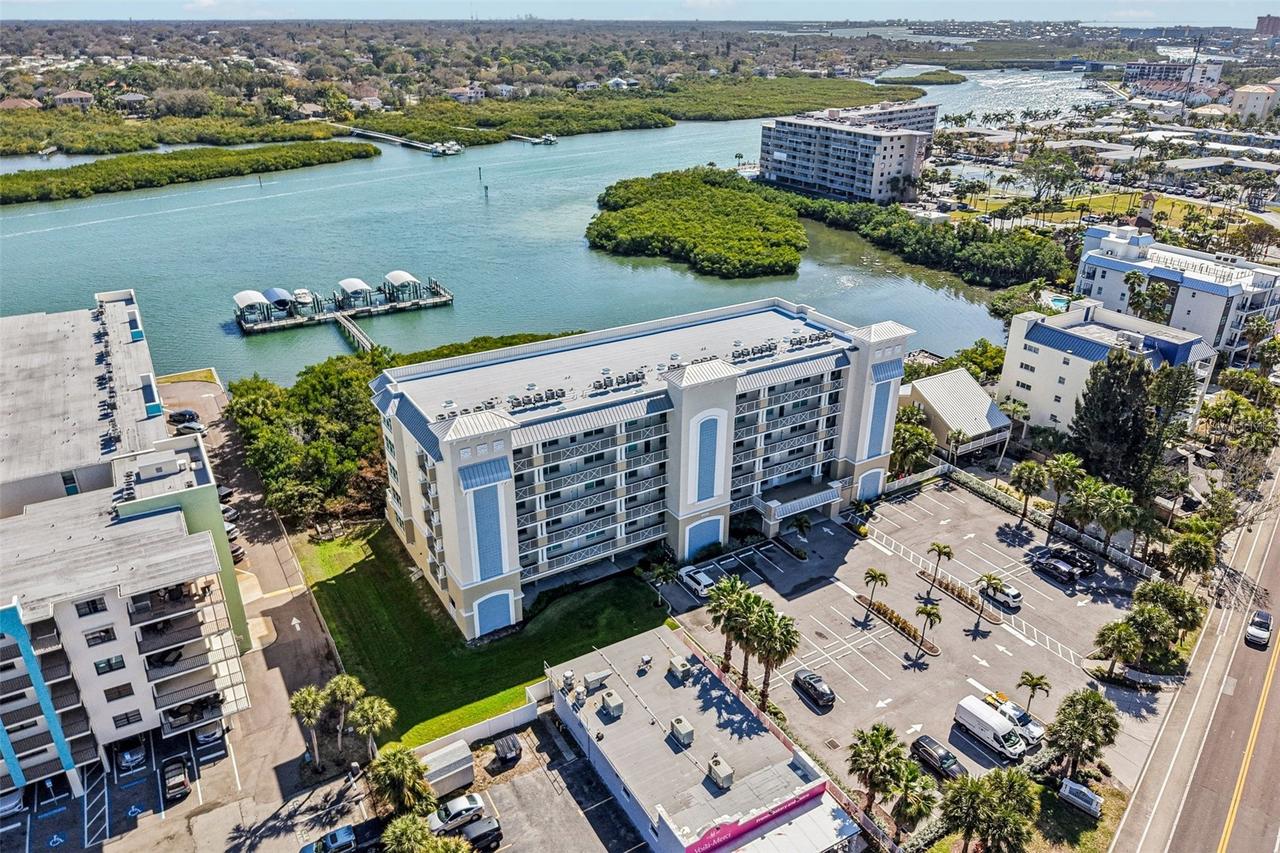 19519 Gulf Blvd. #202, Indian Shores, FL 33785