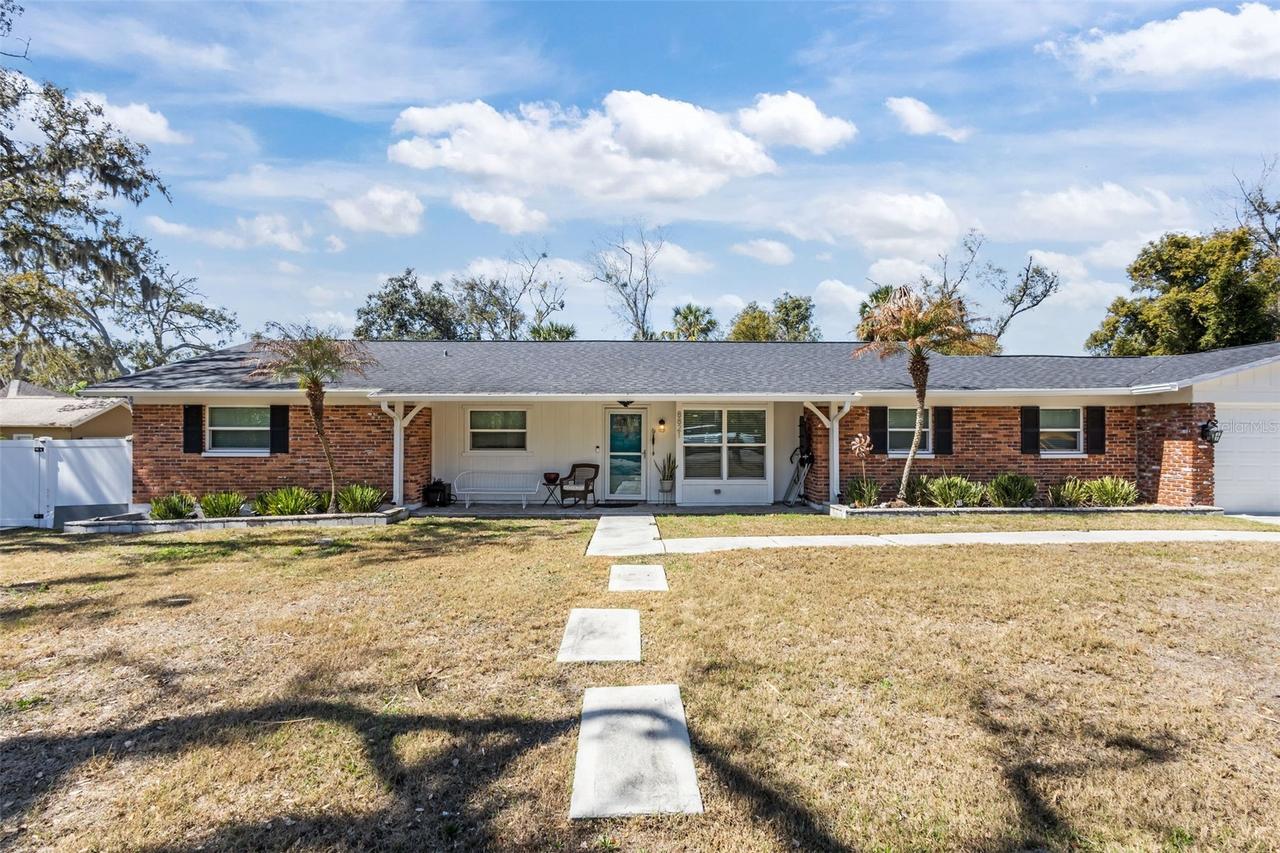 8821 Van Fleet Rd., Riverview, FL 33578