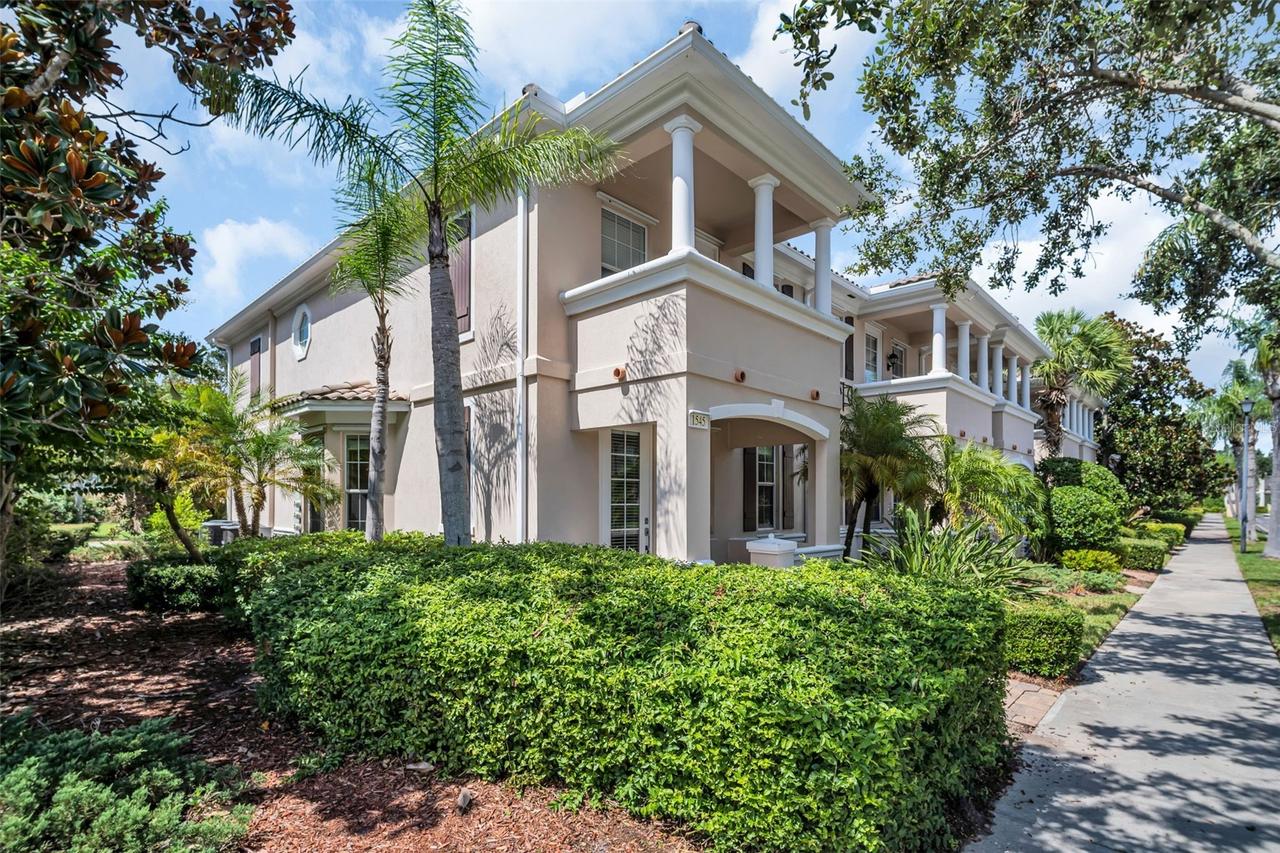 1545 Napoli Dr., Sarasota, FL 34232