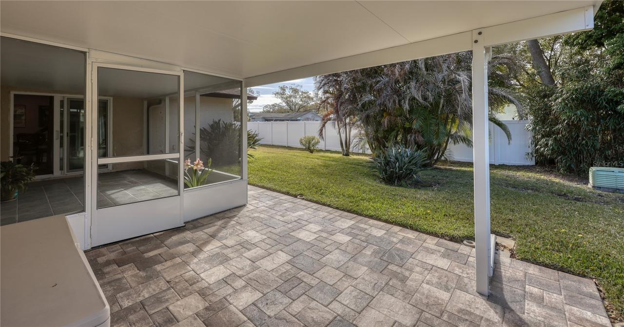 2108 Portside Passage, Palm Harbor, FL 34685