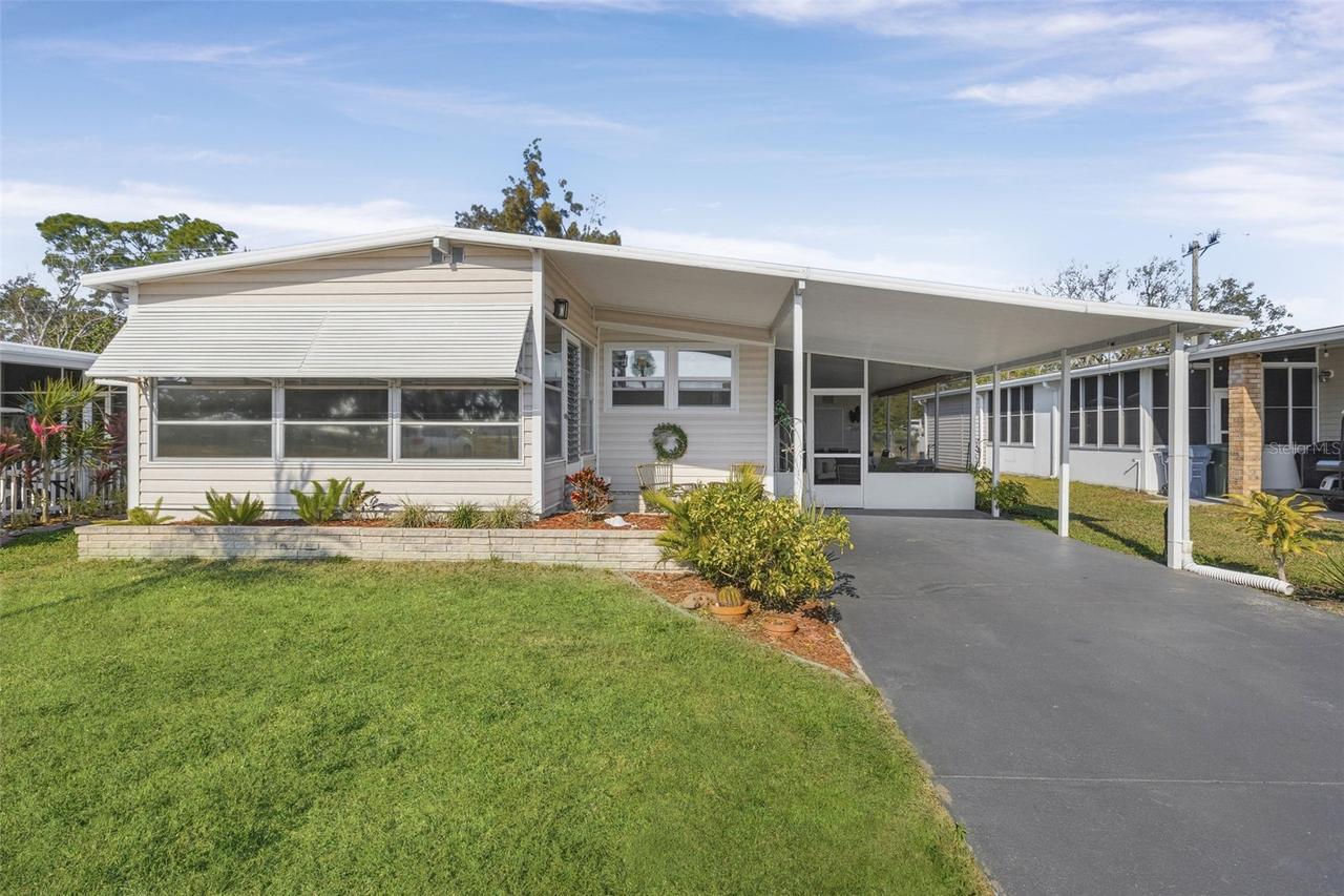 120 La Costa, North Port, FL 34287