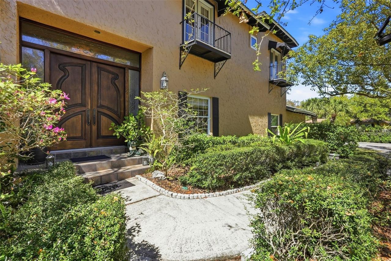 10785 Danielle Dr., Largo, FL 33774