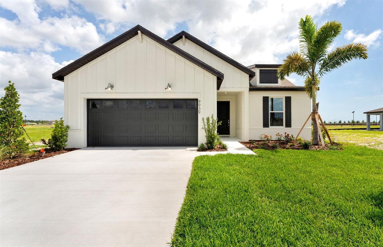 9939 Johnson Oaks Glen, Parrish, FL 34219