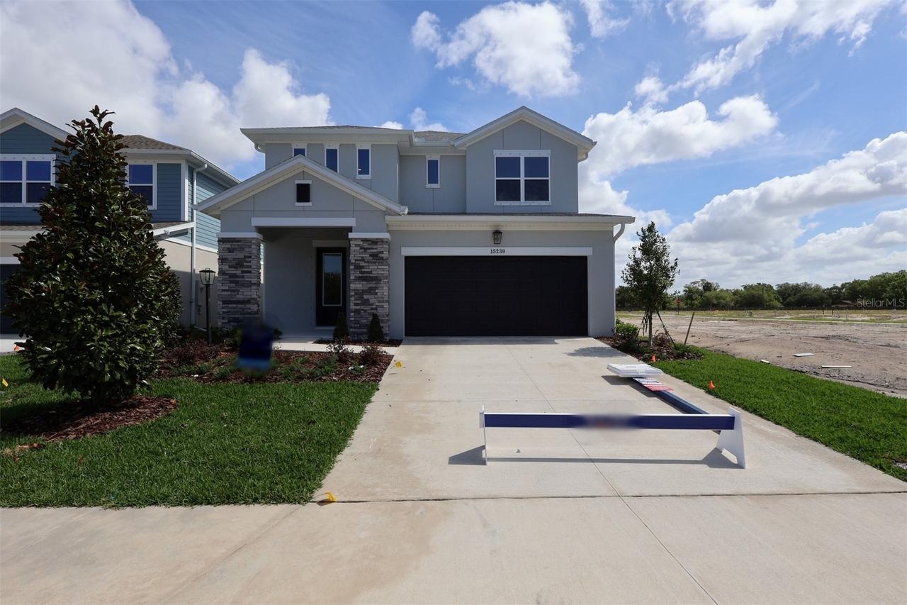 15239 Eastlyn Dr., Bradenton, FL 34212