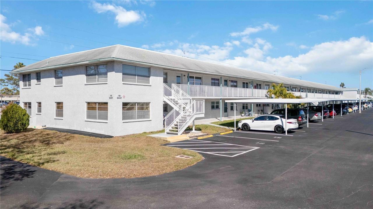 5347 81st Ln. #24, St Petersburg, FL 33709