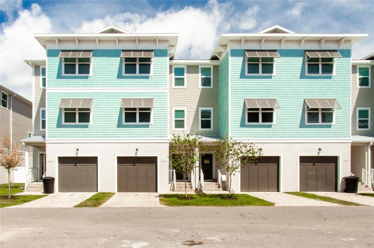 1273 Savona Dr., St Petersburg, FL 33702