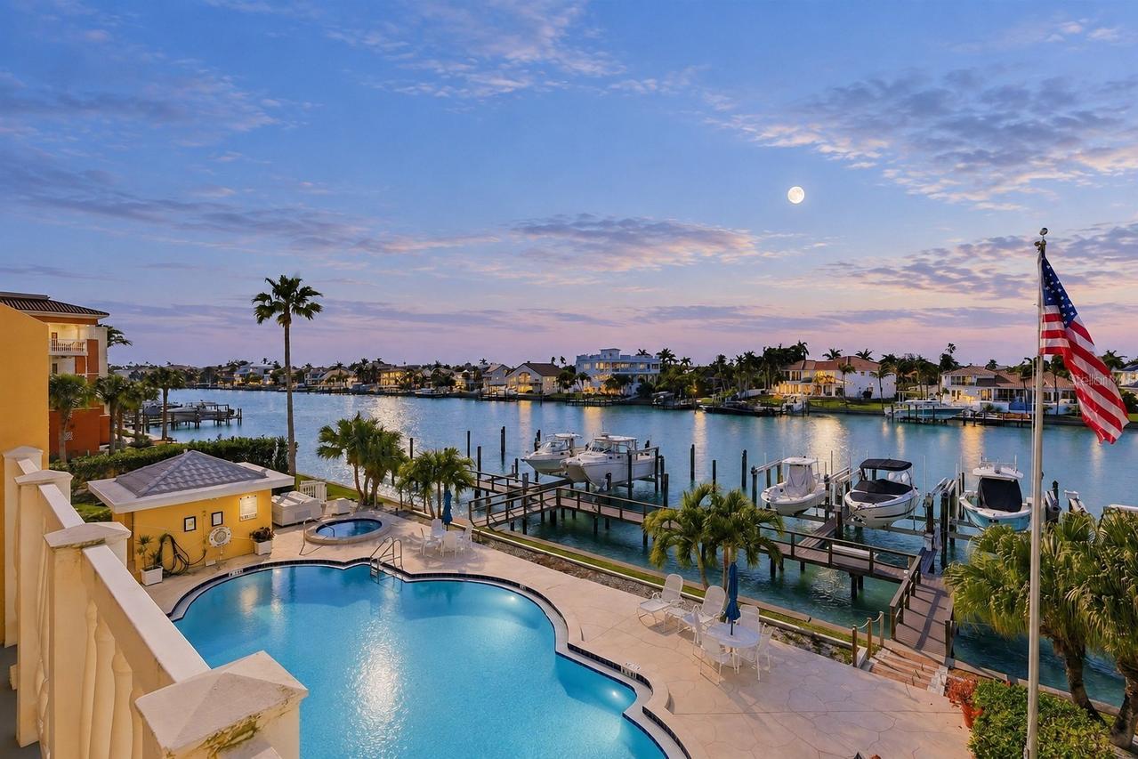 544 Pinellas Bayway #TH13, Tierra Verde, FL 33715