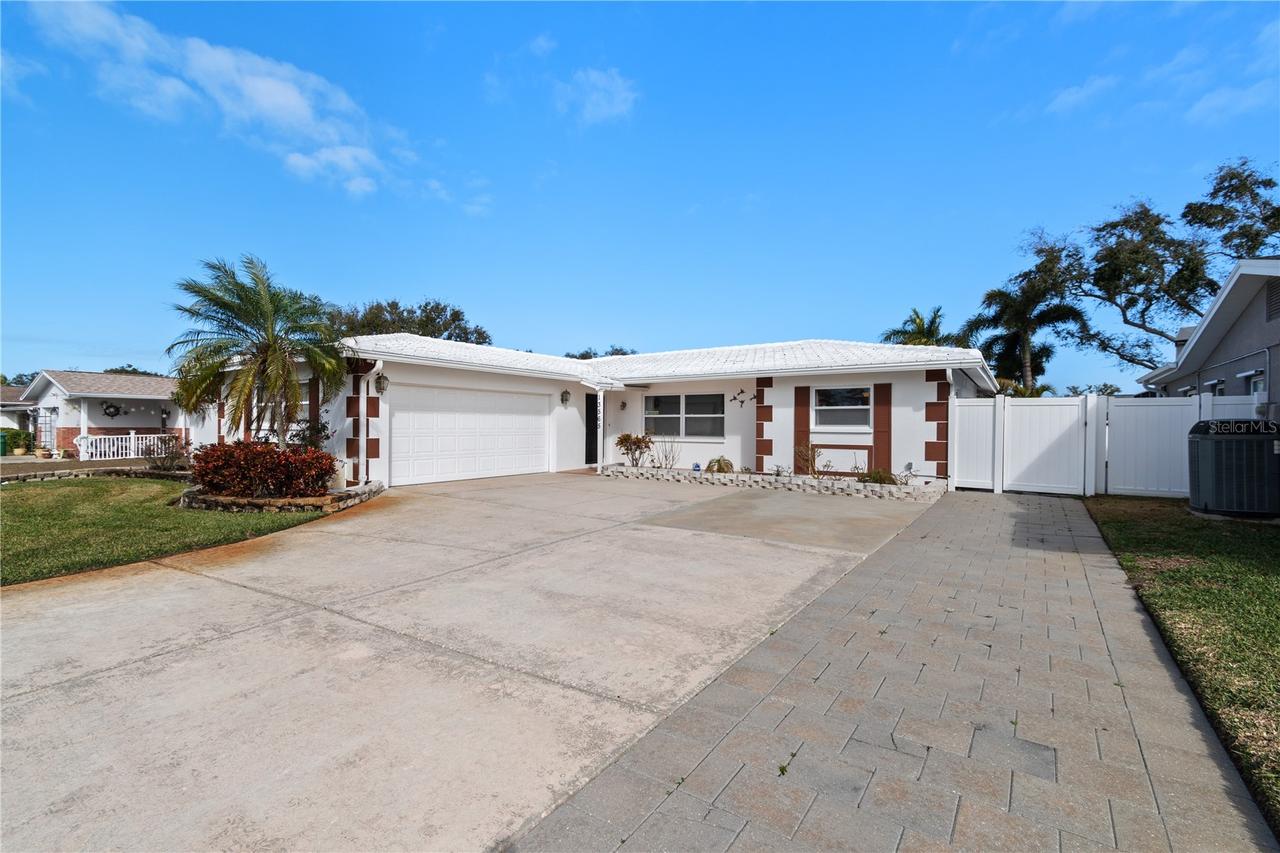 13565 86th Ave., Seminole, FL 33776