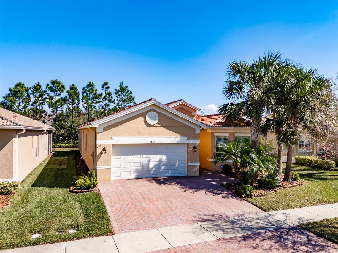 4822 Grand Banks Dr., Wimauma, FL 33598