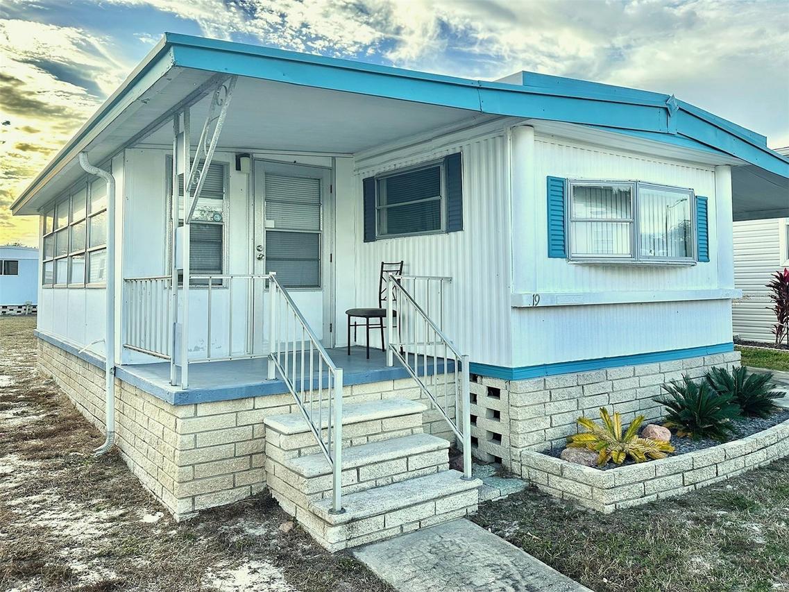 9790 66th Street #19, Pinellas Park, FL 33782