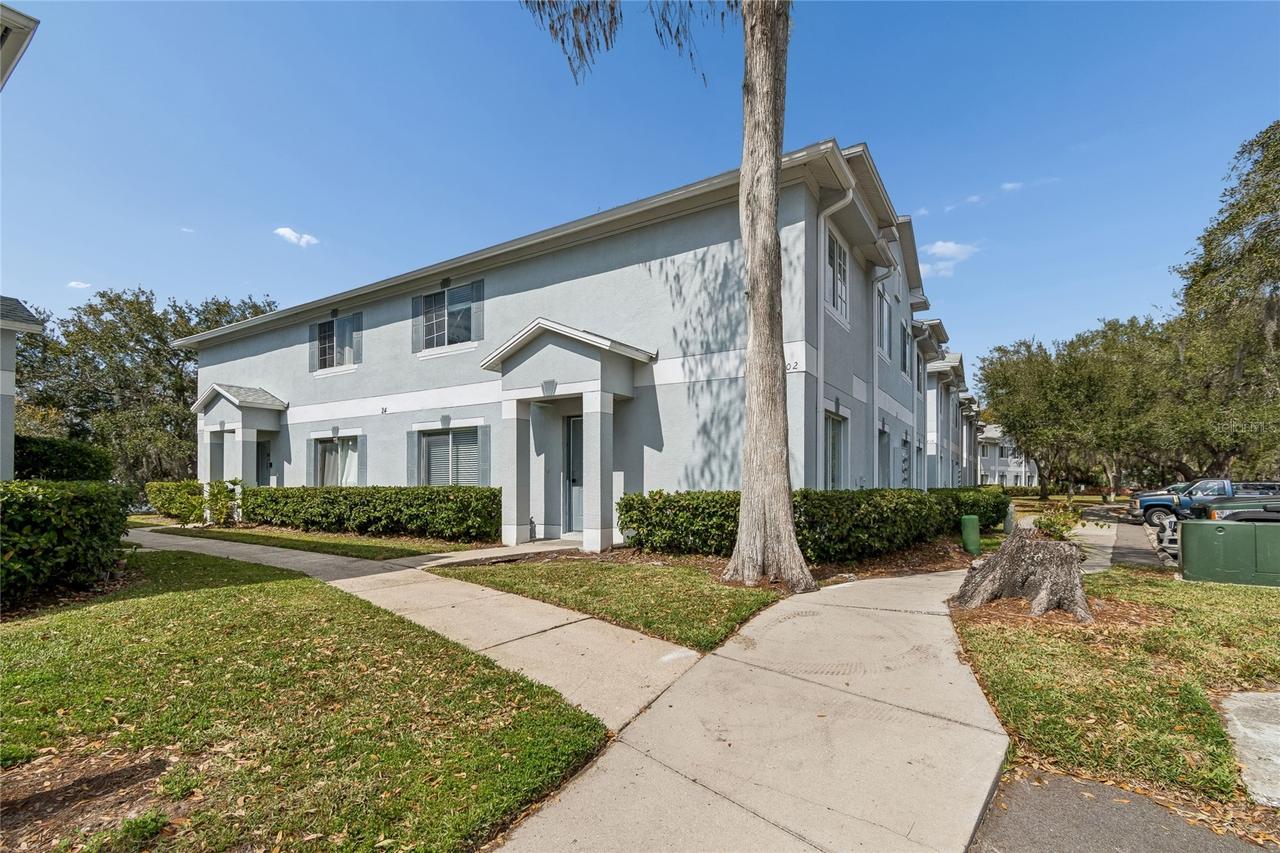 7402 E Bank Dr., Tampa, FL 33617