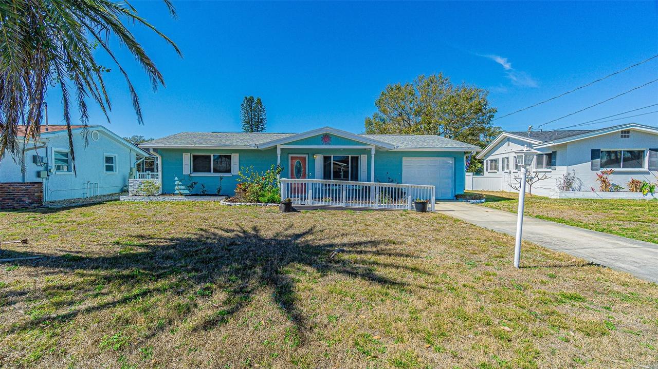 8524 120th St., Seminole, FL 33772