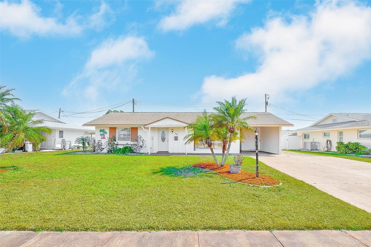 708 Tam O Shanter Ave., Sun City Center, FL 33573