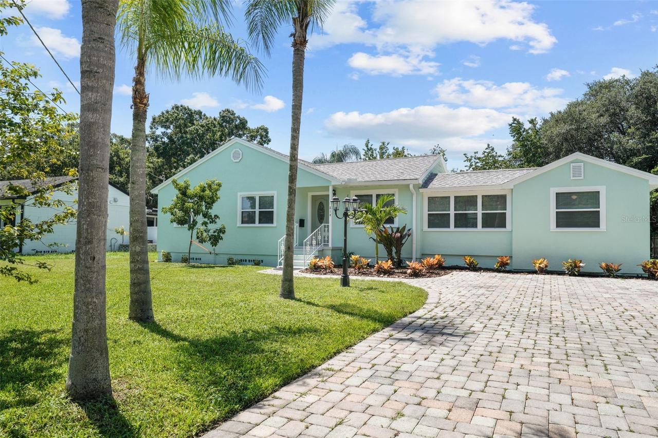 814 W Indiana Ave., Tampa, FL 33603