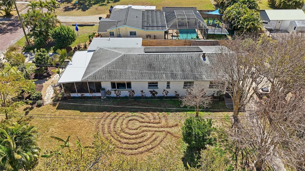 2701 56th St., Gulfport, FL 33707