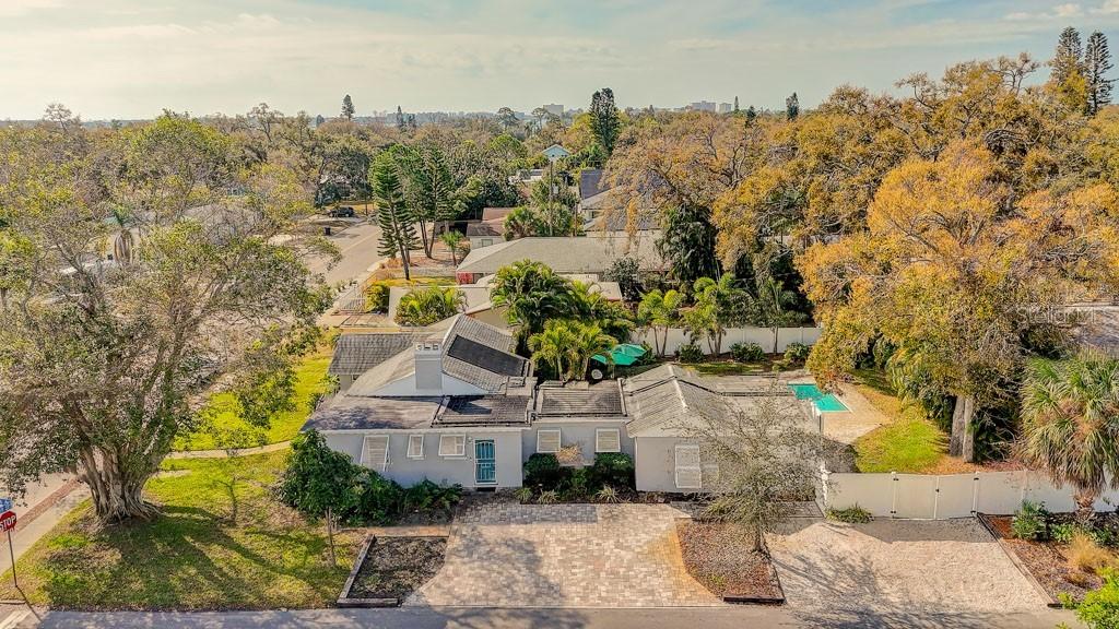 2601 49th St., Gulfport, FL 33707