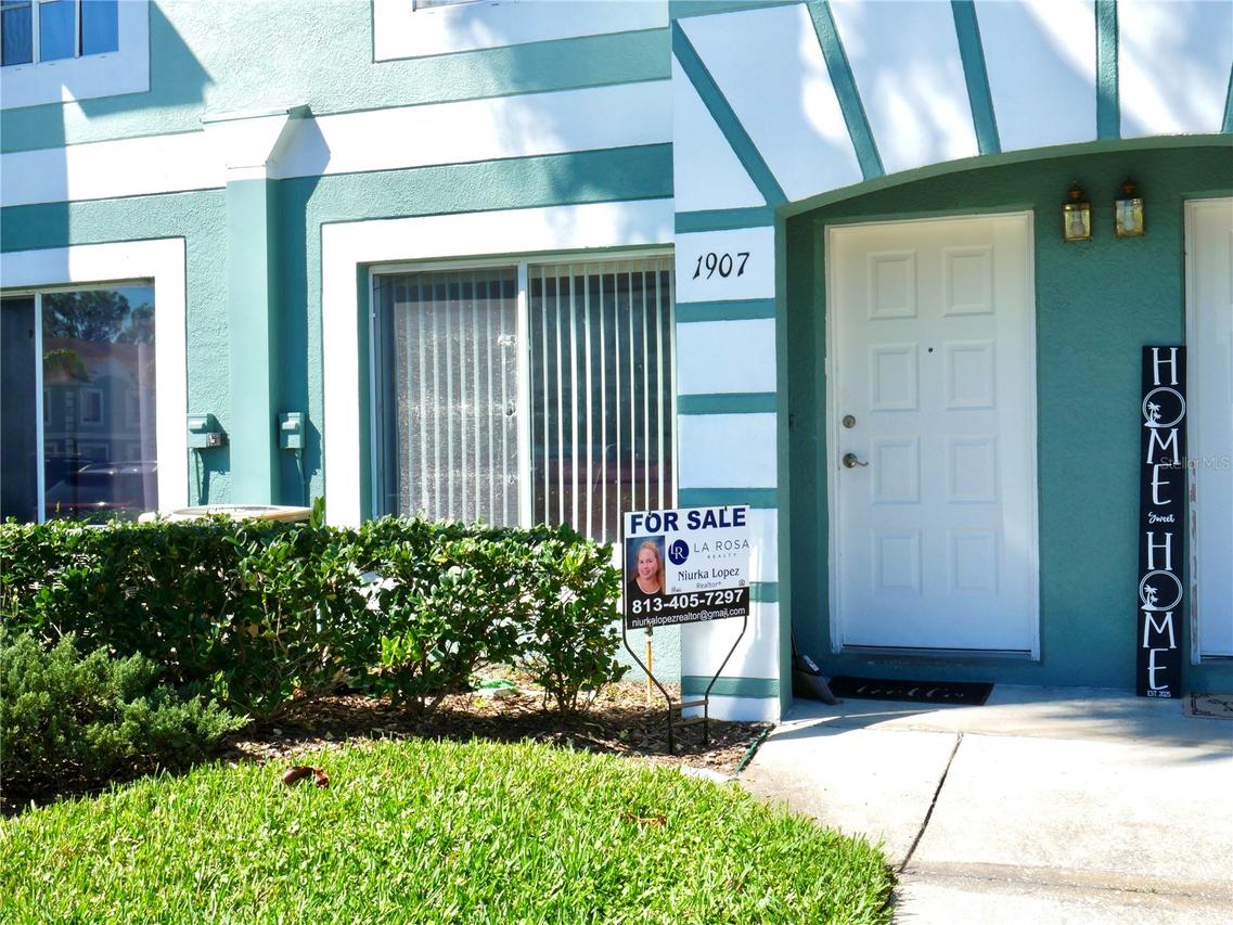 1907 Fluorshire Dr., Brandon, FL 33511