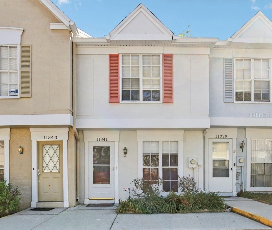 11341 Grandville Dr., Temple Terrace, FL 33617