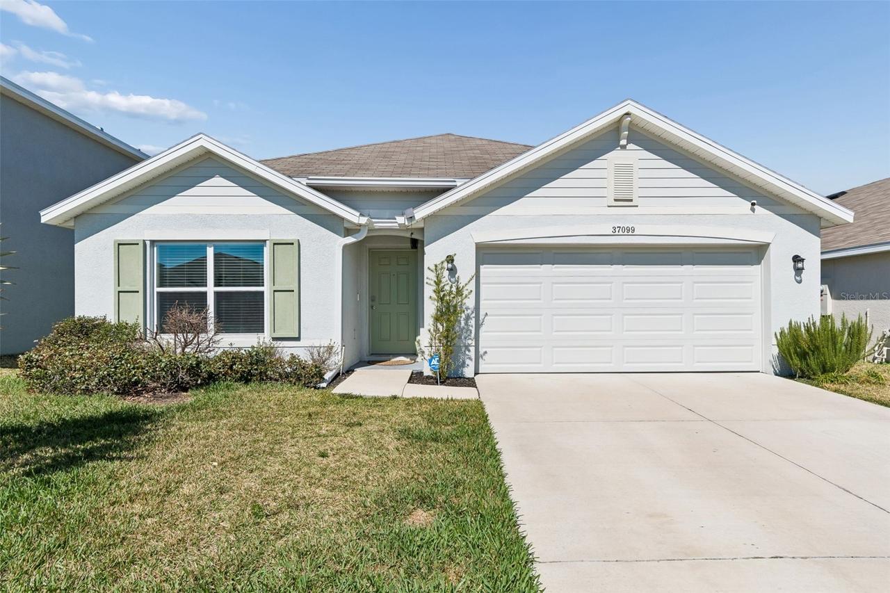 37099 Goffaux Loop, Zephyrhills, FL 33541