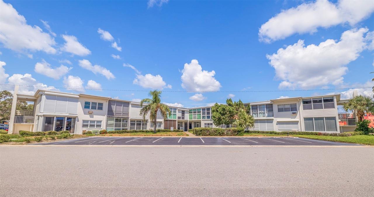 7050 Sunset Way #7, Treasure Island, FL 33706