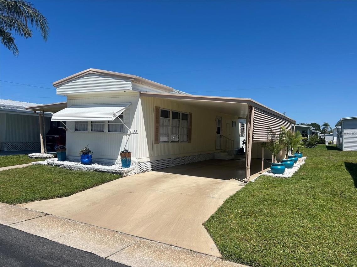 1500 County Road 1 #33, Dunedin, FL 34698