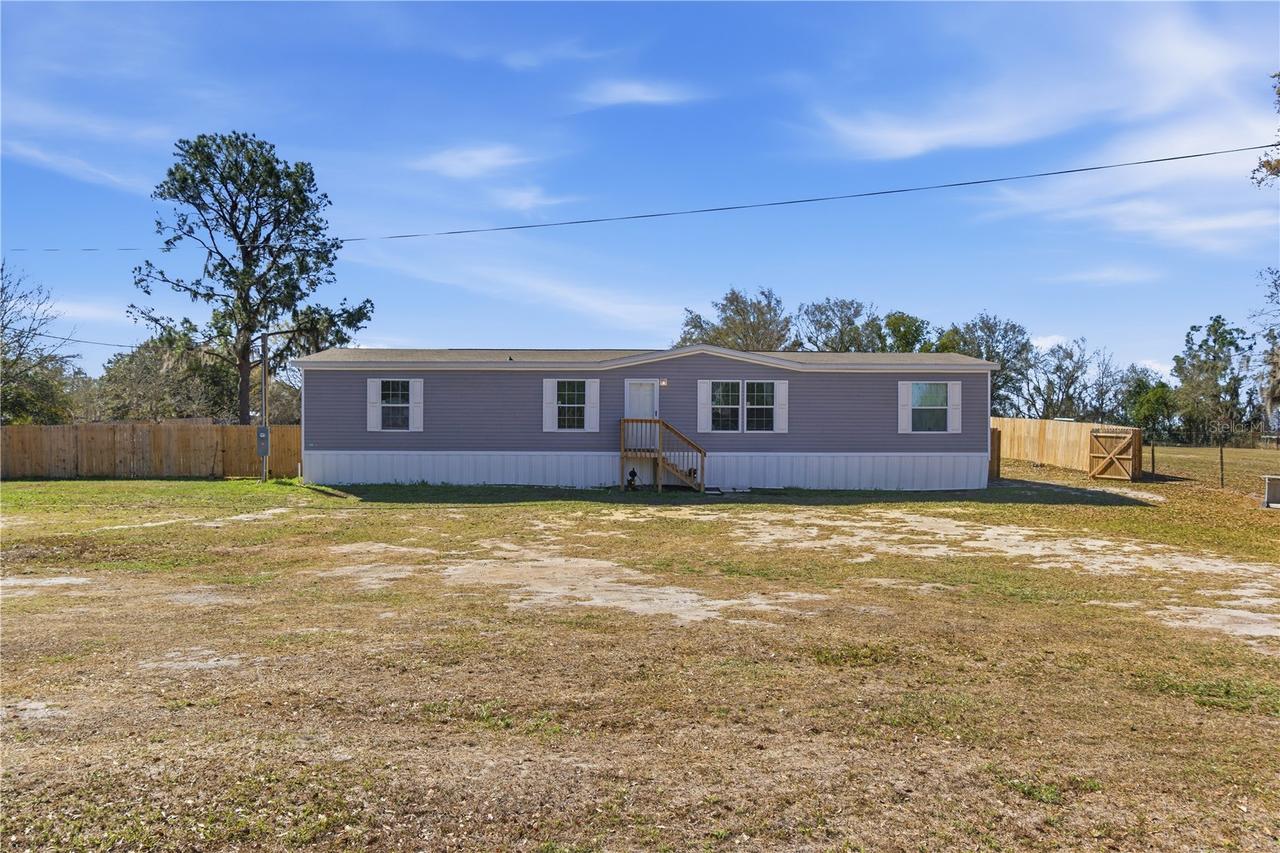 6109 Pinetree Dr., Fort Meade, FL 33841