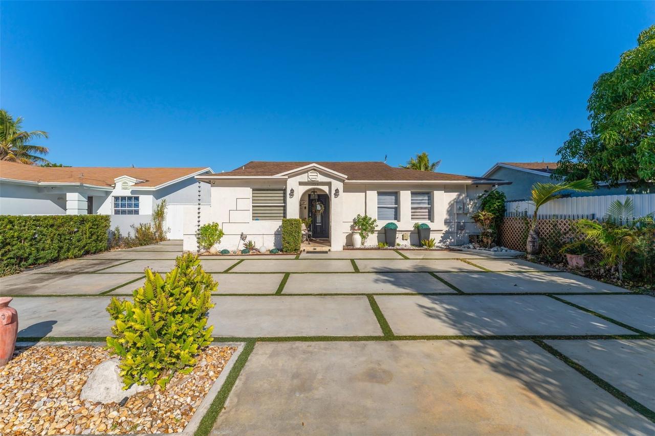 17231 SW 115th Ave., Miami, FL 33157